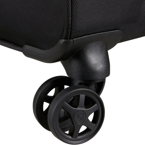 ⁦מזוודת samsonite בינונית רכה Base-Breeze 67 (24") KQ709004⁩ – תמונה ⁦14⁩