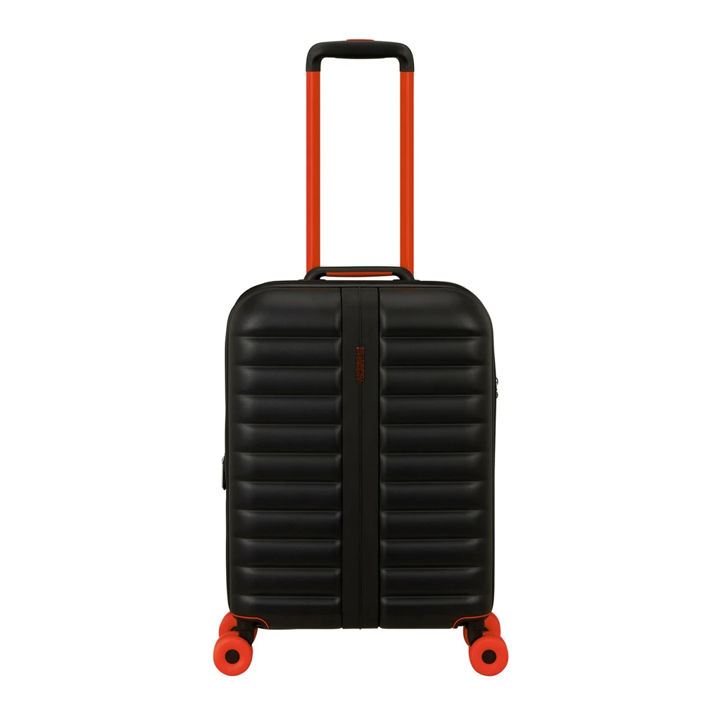 מזוודת עלייה למטוס קשיחה אמריקן טוריסטר NeoVibe 55 ס"מ