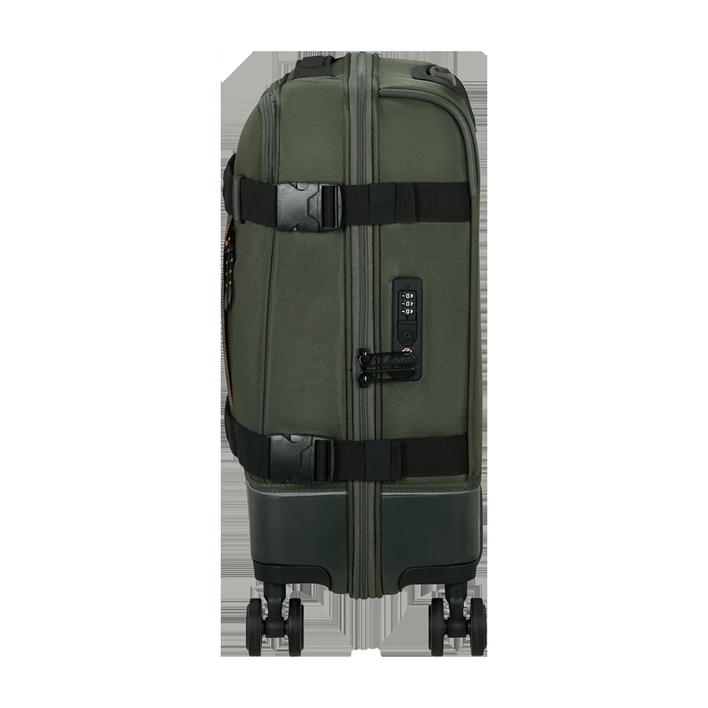 clean-157405.webp מזוודת קבינה American Tourister