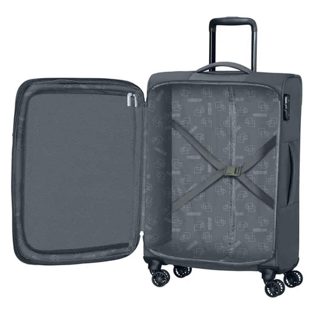 nitestream-oli66_int-big.webp מזוודה בינונית מתרחבת American Tourister Nitestream 66 ס"מ